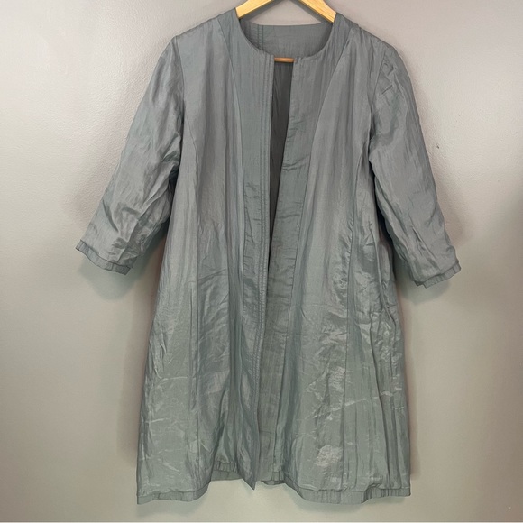 NWT Eileen Fisher Silver Grey 100% Silk Embroidered Open Jacket Size Small - Picture 8 of 16